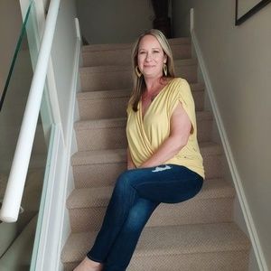 Meet your Posher, Rachel